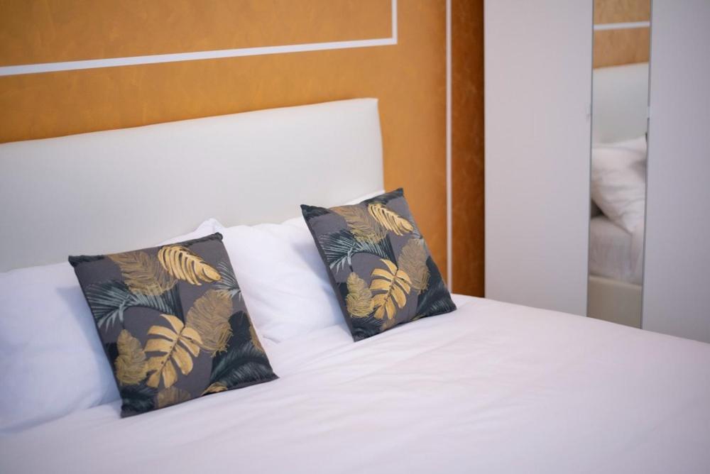 Isabel Apartaments Old Town パドヴァ エクステリア 写真
